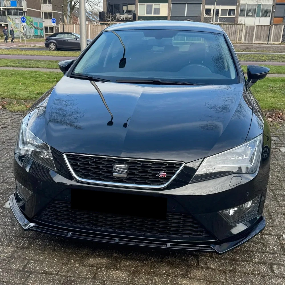 Front Bumper Splitter For Seat Leon 5F MK3 Sportstourer Cupra FR 2012 2013 2014 2015 2016 Diffuser Chin Spoiler Guard Tuning