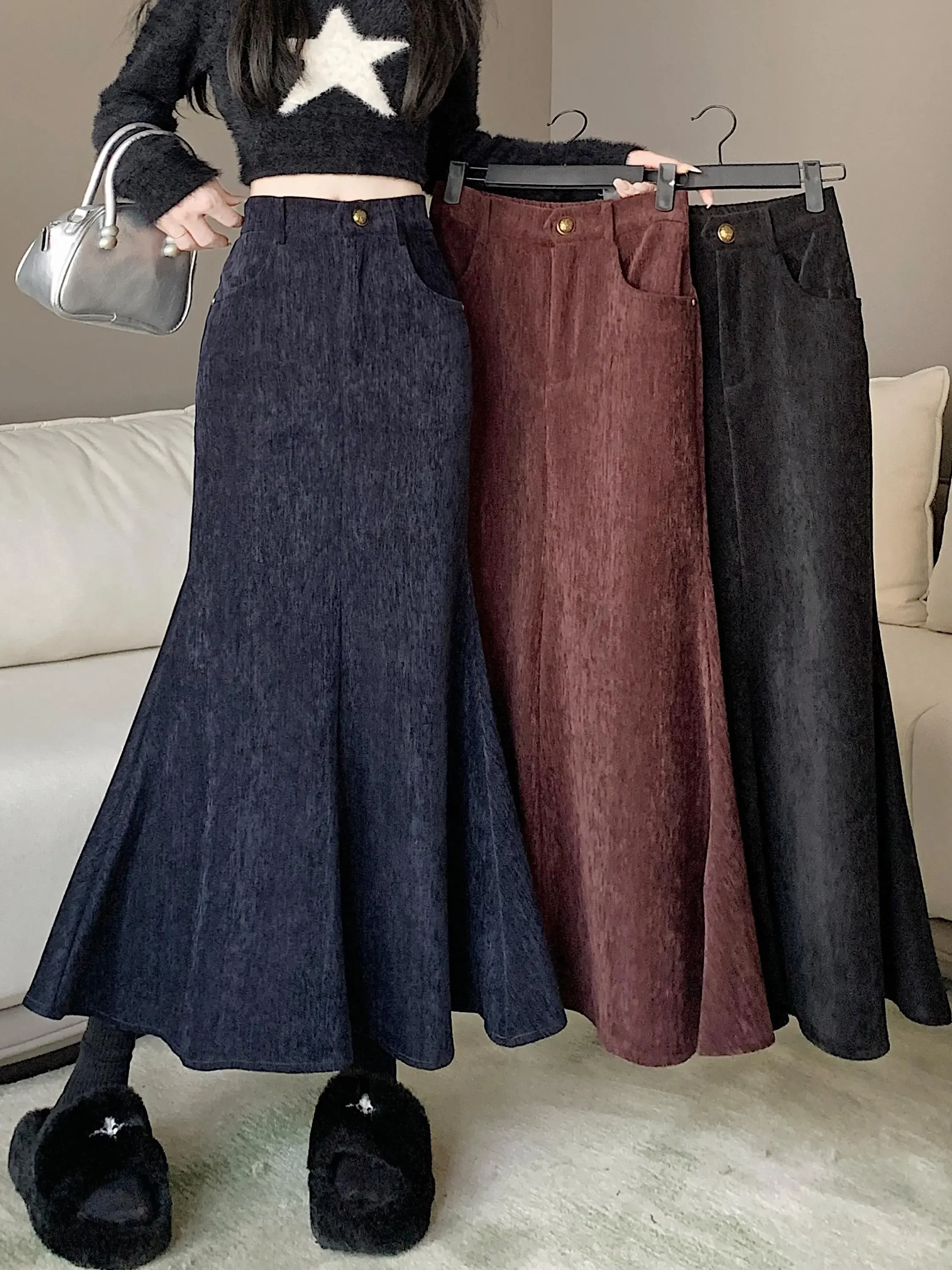 Women's A-line Black Corduroy Pleated Skirt Vintage 90s Aesthetic Y2k Red Long Skirt Harajuku Korean Skirts 2000s Clothes 2024