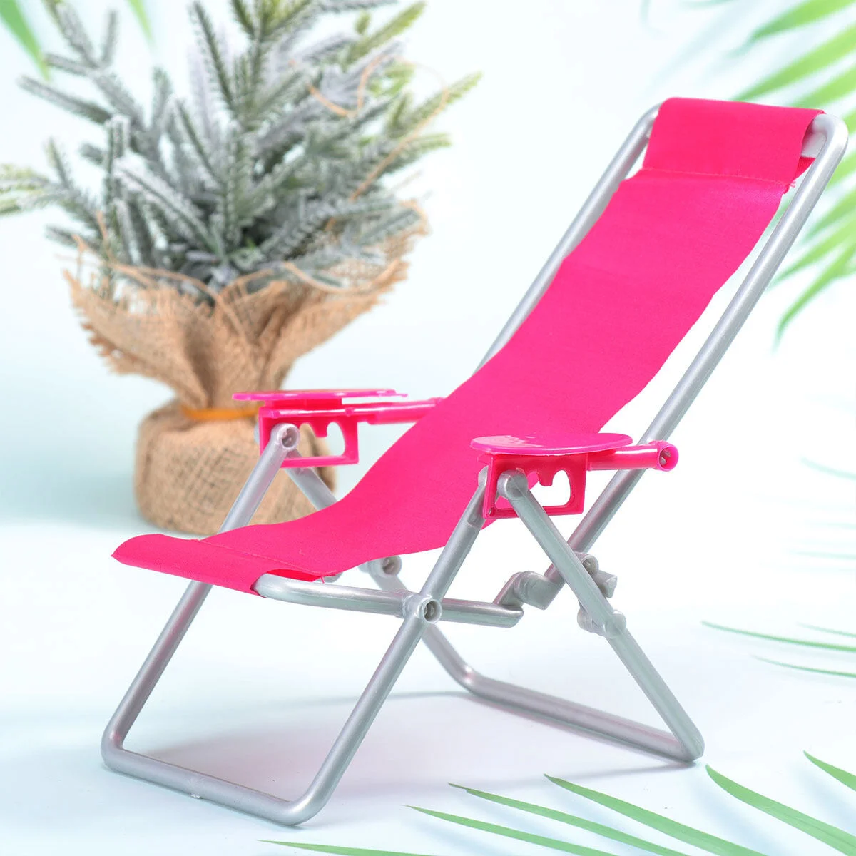 2pcs Mini House Deck Lying Chair Simulation Folding Beach Chair Home Model Accessories