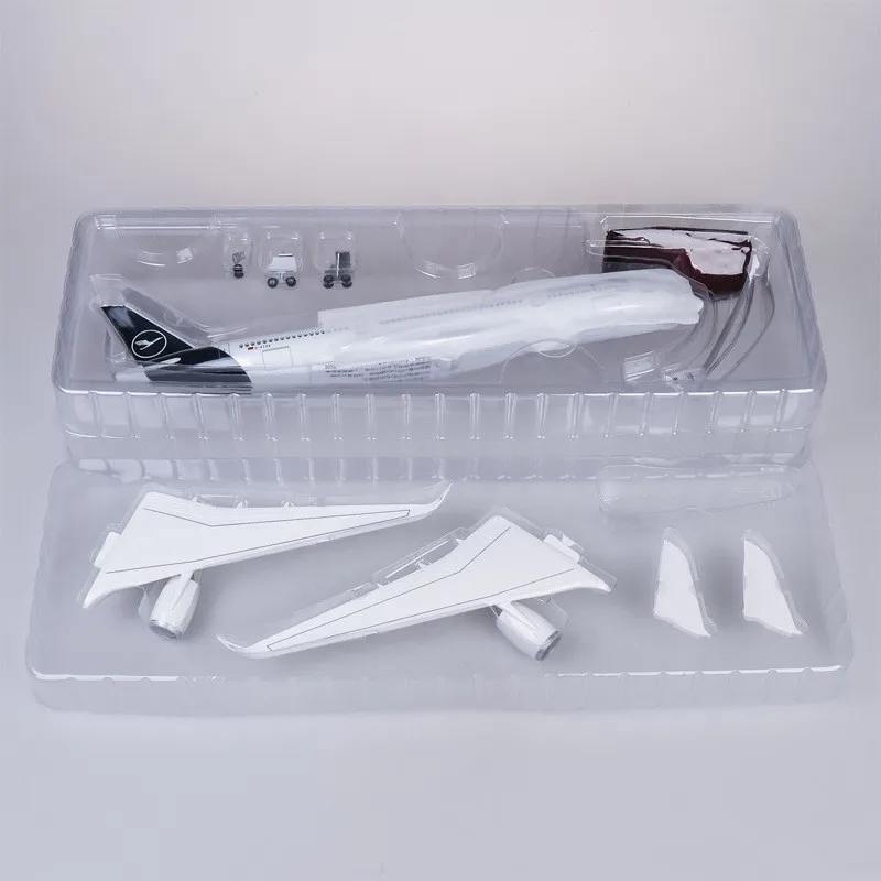 1/160 Scale Boeing Airplane A350/A380/B747-8 Lufthansa Airline Model Diecast Resin Plane Aircraft Collection Gifts Display Toys