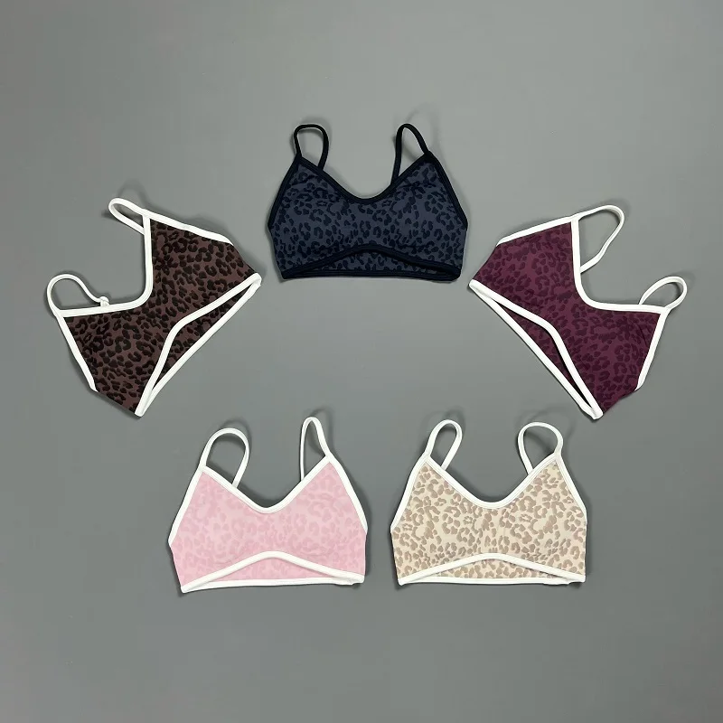 HISTELLO Yoga Sports Bra Women Leopard Print Seamless Ribbed Workout Crop Top Removable Pads Pilates Gym Fitness Bralette