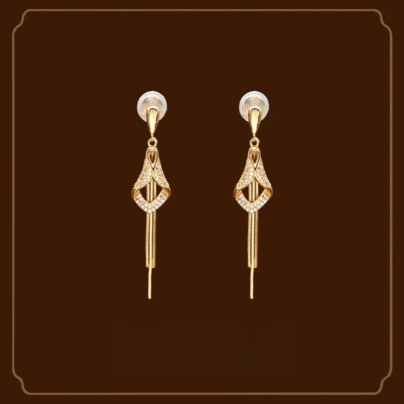 

Long tassel diamond inlaid silicone painless ear clip for women, French retro style with ear accessories