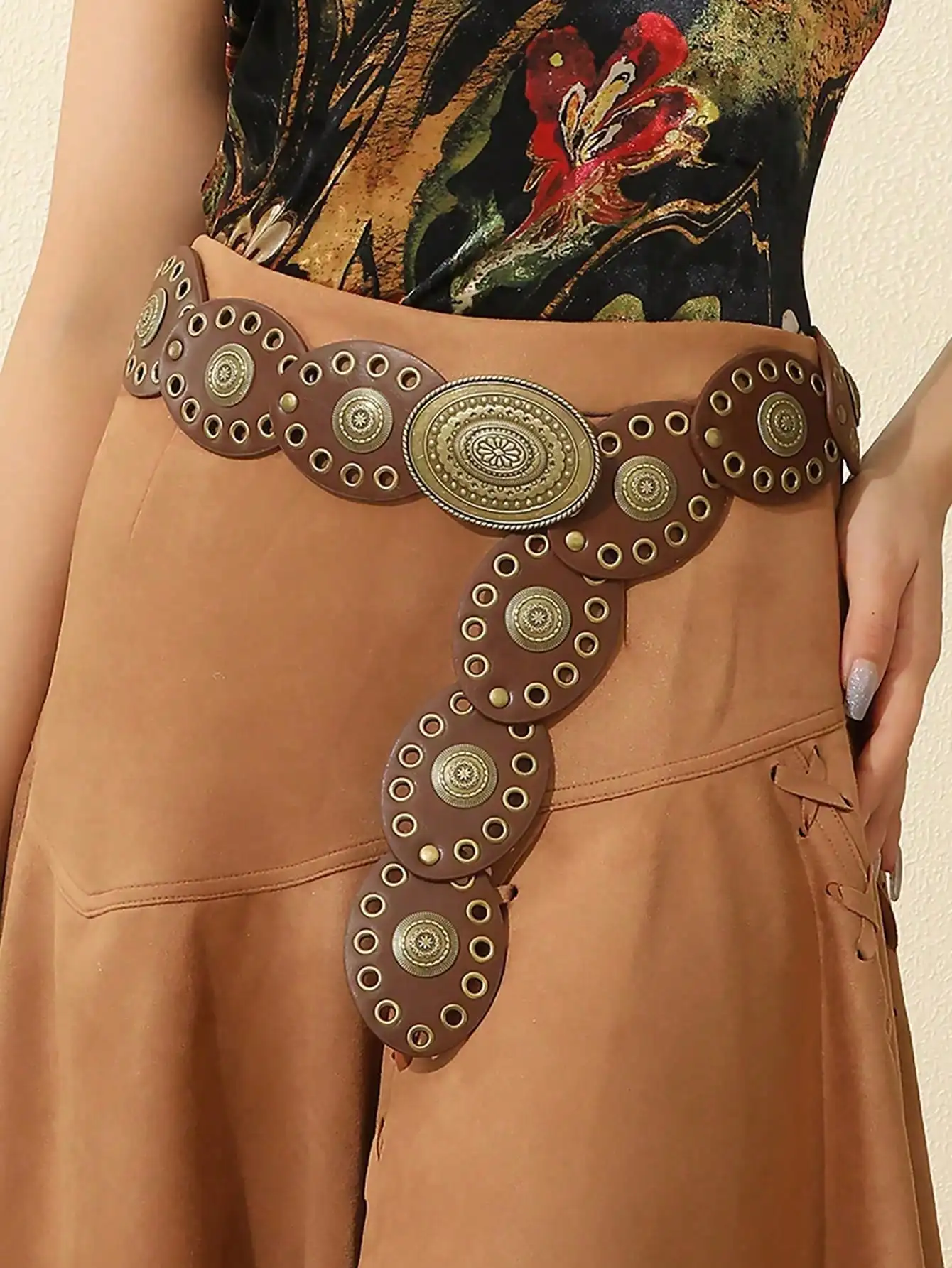 HERSHINE Women's Vintage Leather Patchwork Belt, Bohemian and Western Style Accessory for Jeans and Dresses，spring，summer