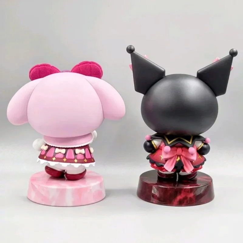 Nuevas y genuinas Sanrio Family Dancer Series Kuromi & My Melody Anime figuras de acción Kawaii colección de muñecos modelo juguetes niños regalo de Navidad