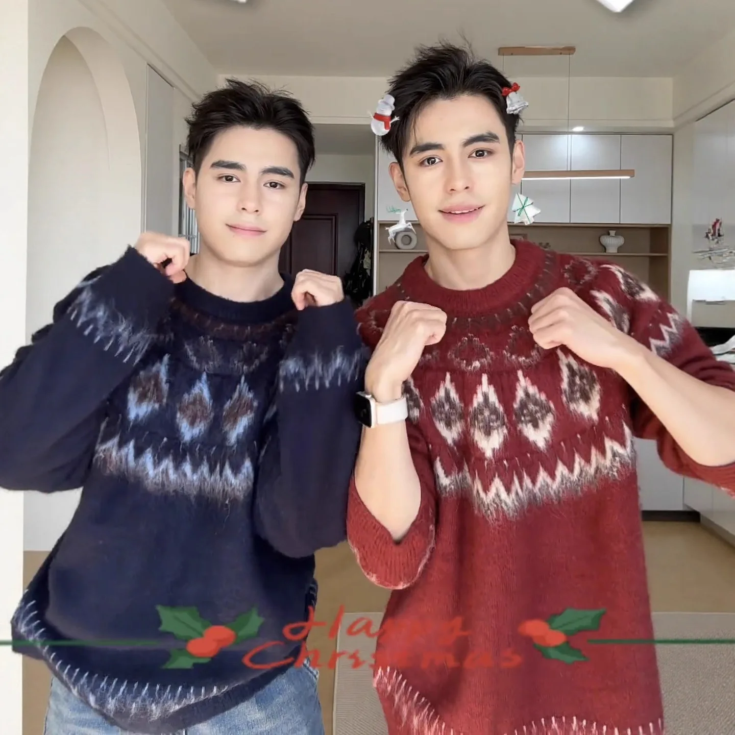 

Red Thickened Sweater for Men in Winter New Year and Christmas Lazy Style Couple Knitted Sweater Boutique Clothing Simple Style