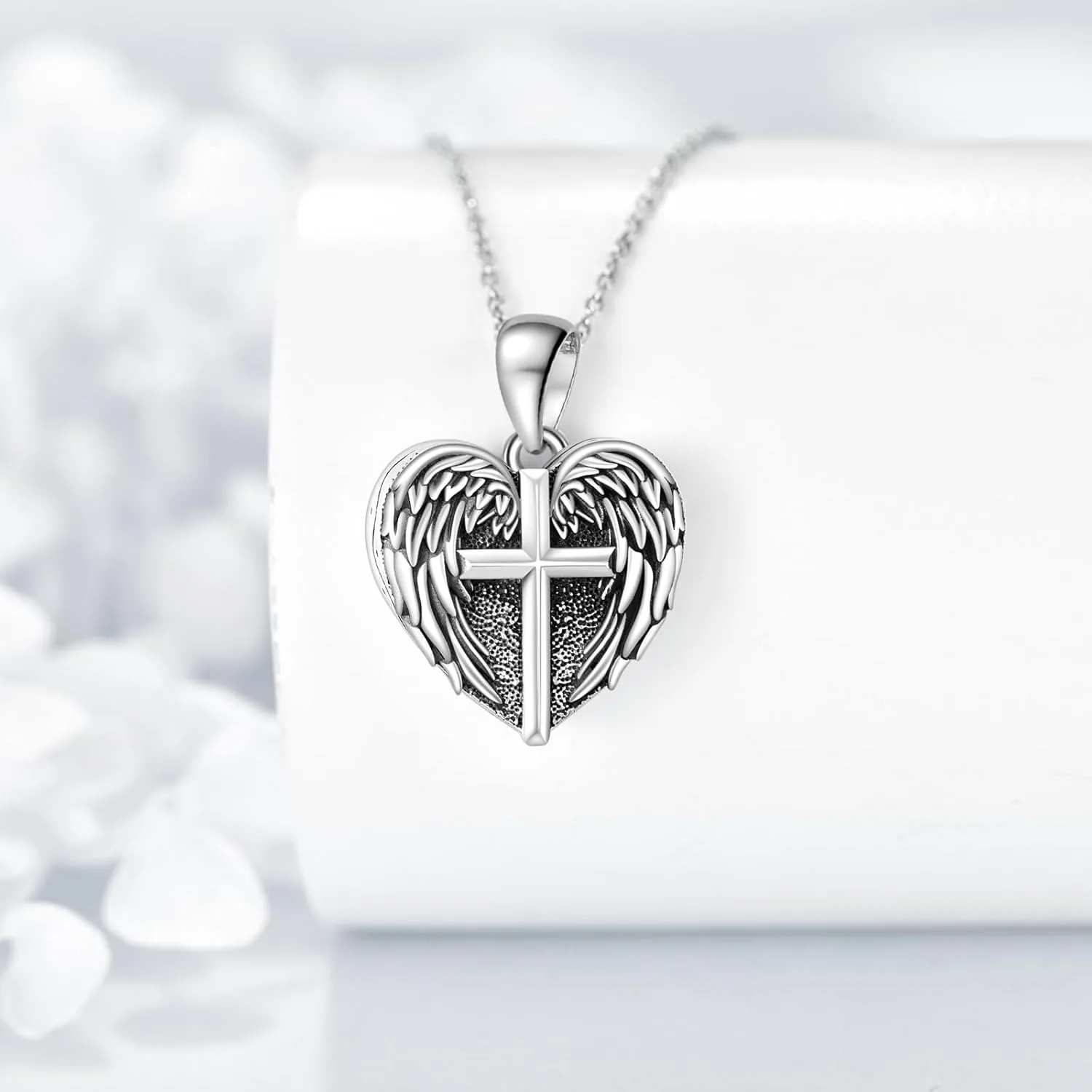 1Pc Vintage Heart Shaped Angel Wings Cross Pendant Necklace for Women Exquisite Women's Prayer Blessing Jewelry-Gift for Family