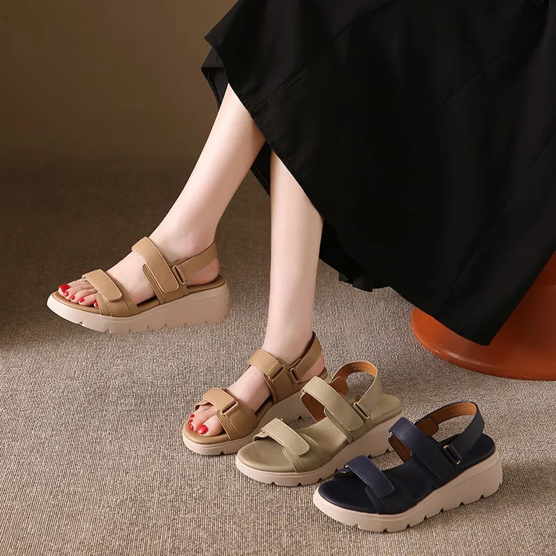 

Hot selling Women's Summer Sandals 2025 New Pump Outdoor Fashion Comfortable Soft Elegant Beach Sandal Ladies Shoes