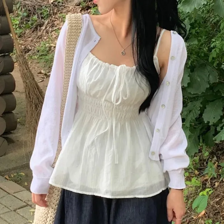 เสื้อชีฟองผู้หญิงสไตล์เกาหลี รุ่นใหม่ประจำฤดูร้อน ดีไซน์ผูกโบว์ จับจีบ ช่วยพรางหุ่น ใส่สบายๆ เซ็กซี่ สายเดี่ยว