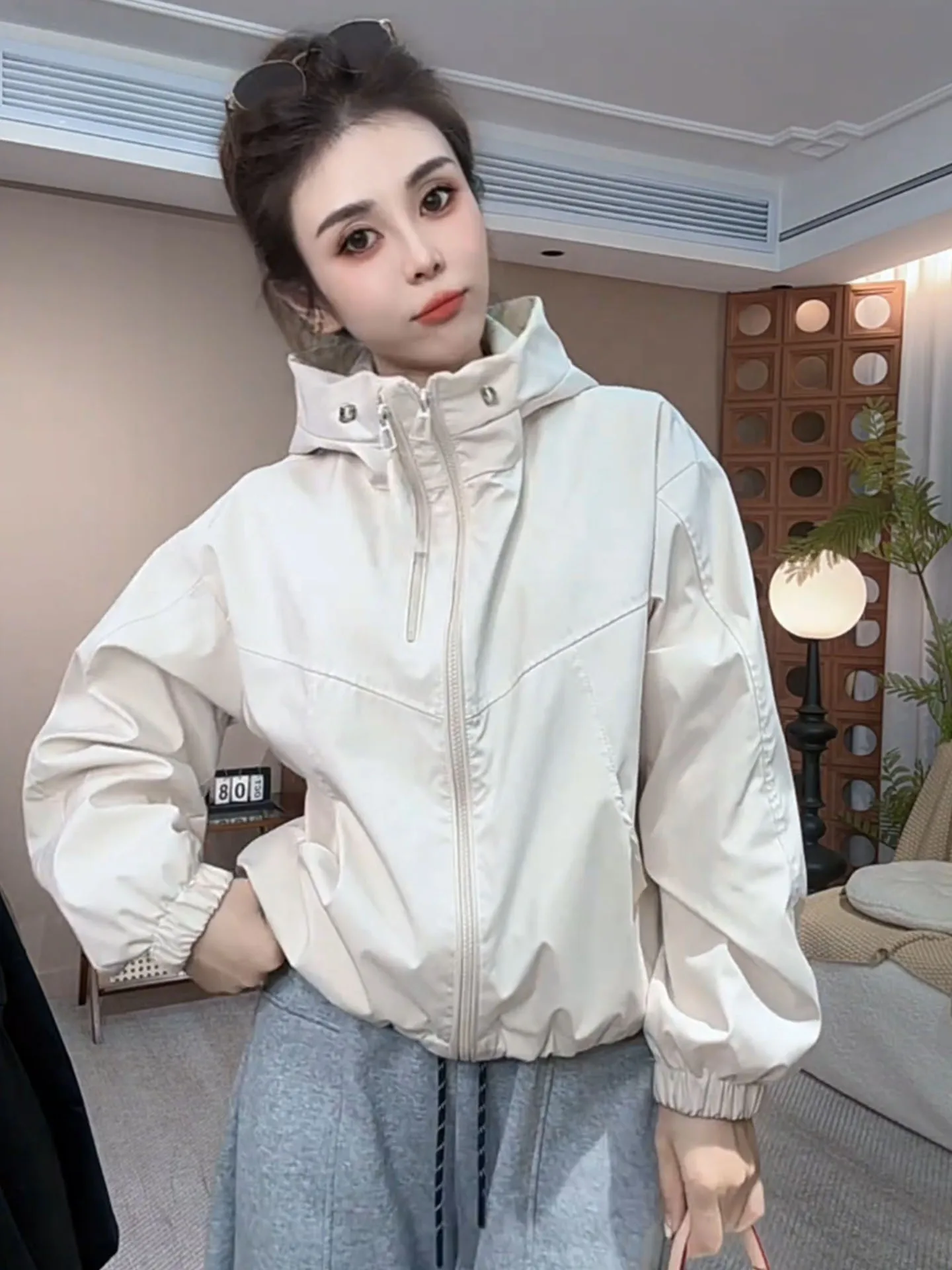 

Женская куртка с двойной молнией и капюшоном, повседневная свободная верхняя одежда, осень 2024, новинка Sle, чистый цвет