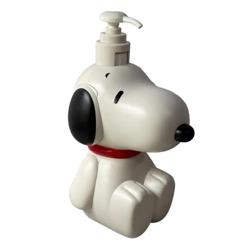 Kawaii Snoopy Dispenser Bottle Cartoon Dog Shampoo Body Wash Hand Soap Press Bottle Bathroom Decor Storage Ornament Home Gift view 6