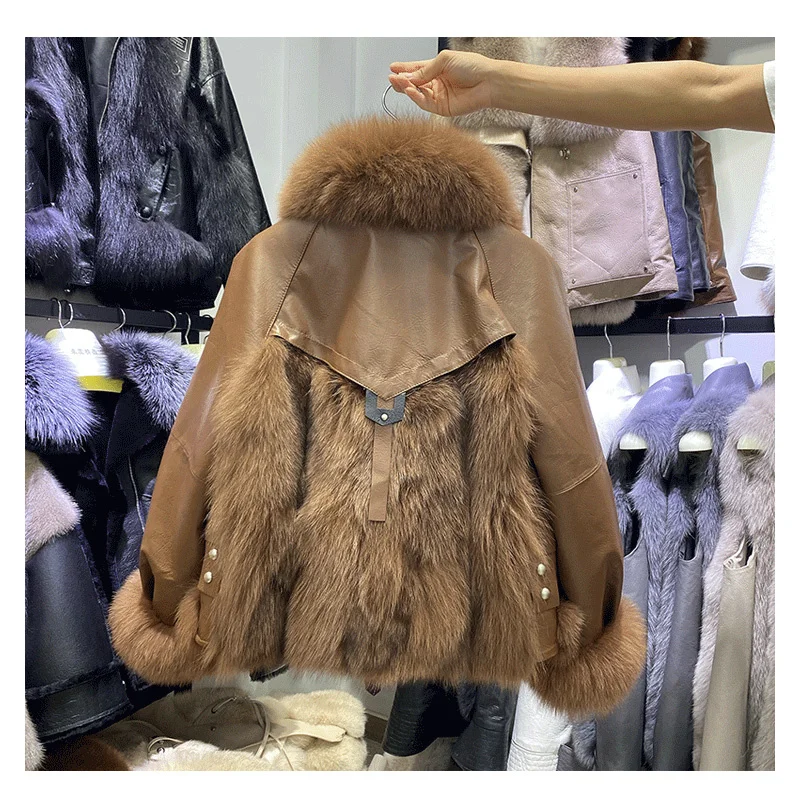 Leather Real Fur Stitching Genuine Fur Coat Women 2023 Autumn Winter New Fox Fur Jacket Square Collar Coat Streetwear Women