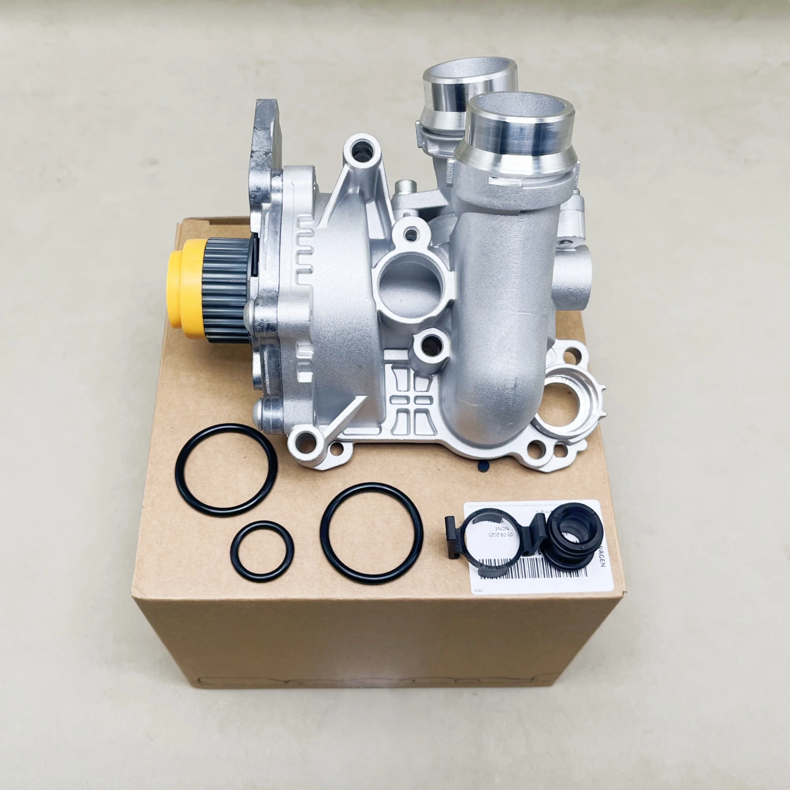 

Ремкомплект водяного насоса для VW Golf Jetta GLI GTI MK6 Passat B7 Tiguan CC A3 A4 A5 Q3 Q5 TT 06H121026AB 06H121026 EA888