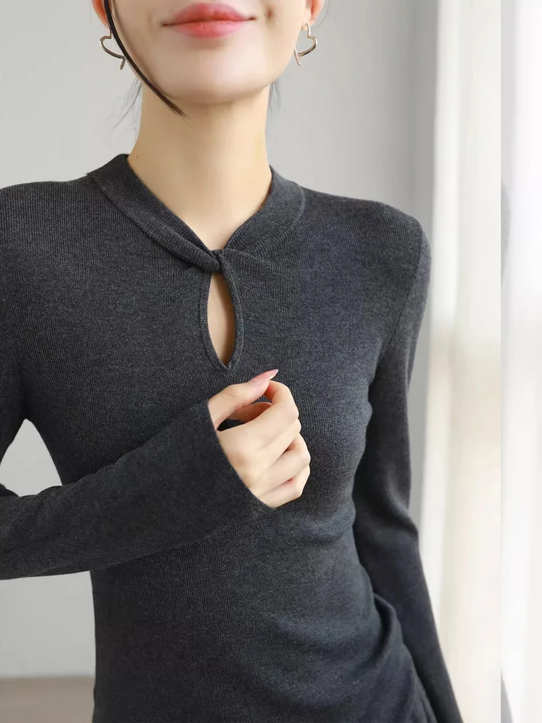 

New Chinese Style Knitted Sweater Women's Long Sleeve Slim Fit Base Layer Shirt Waist Cinching Knot Design Autumn Winter Top