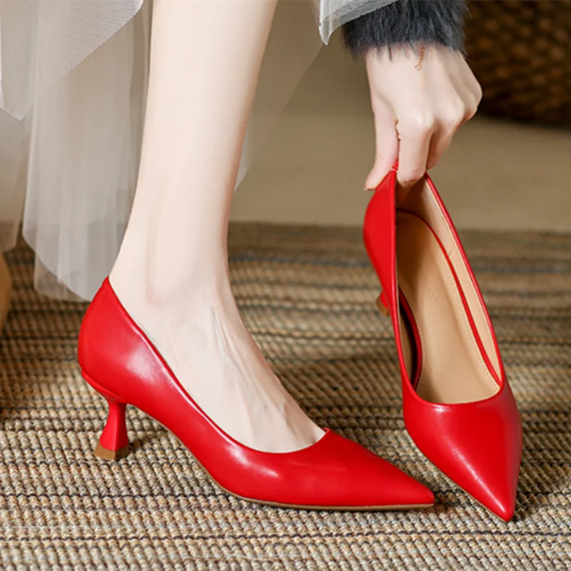 Women True To Fits Pumps Well Made Kitten Heels Slip-On Null Bride Wedding Shoes Pointy Toe Stilettos Low Cutter Pinkish Yellow