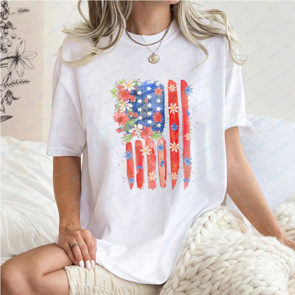 

Independence Day Tee Watercolor America Flag Graphic Tee Vintage Kawaii Patriotic Casual Tops for Women Summer Trend Ropa Mujer