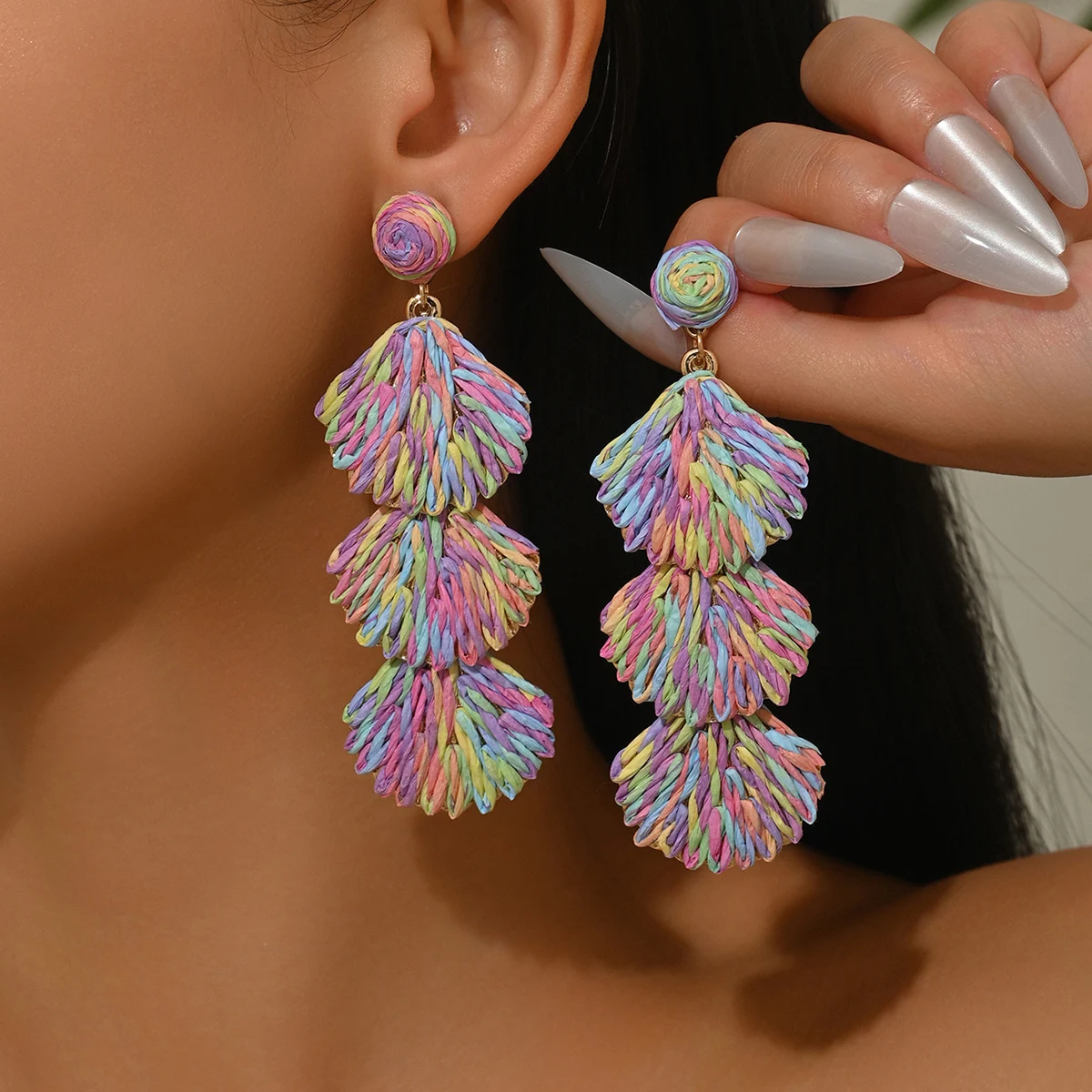 Elegant Multicolor Raffia Shell Drop Earrings for Women Boho Vintage Style Rattan Knit Long Hanging Earring Summer Beach Jewelry