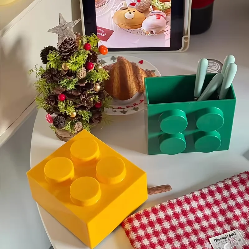 Thumbnail 4 - #2 Cheap Straw Holders Worth Buying