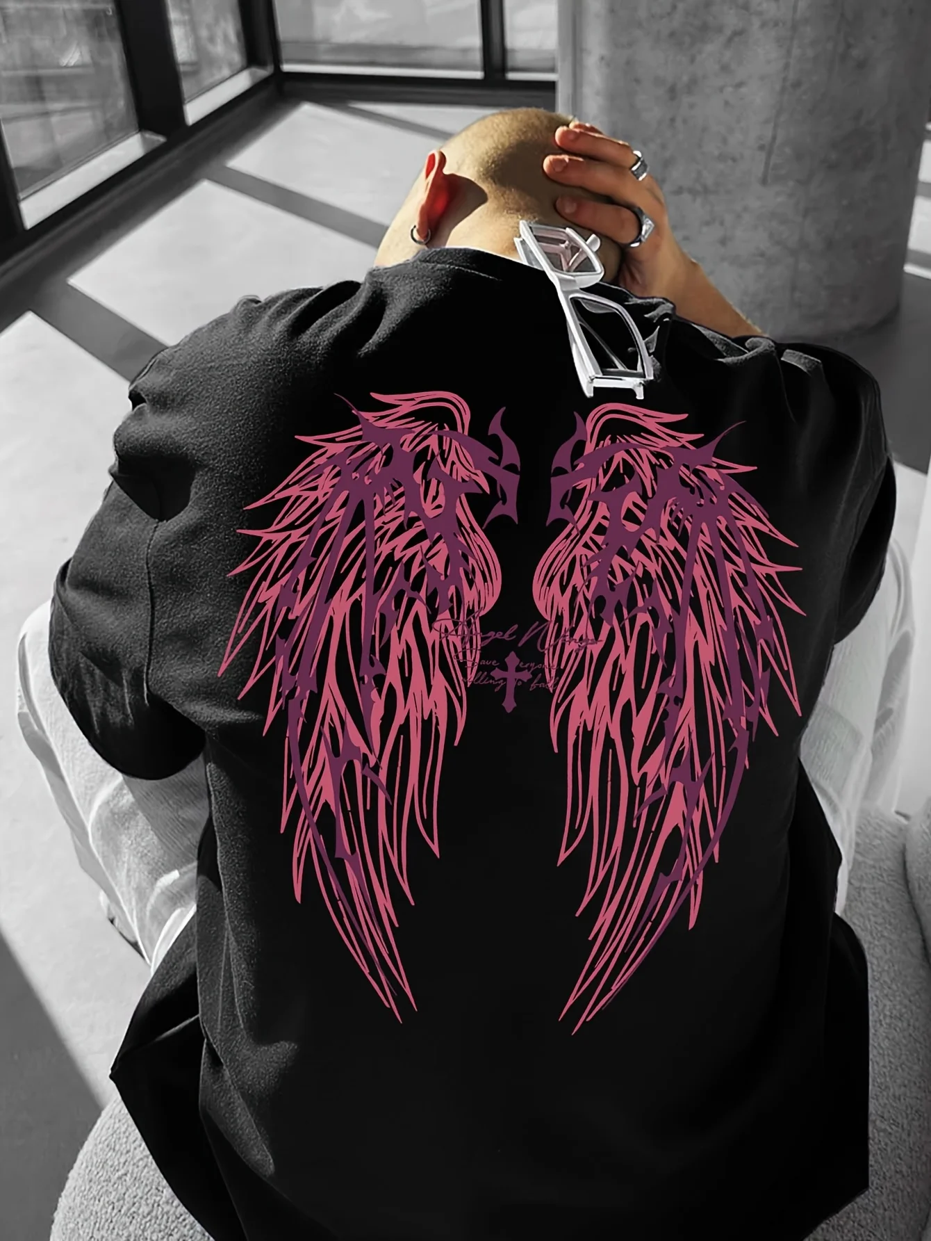 

Pink angel wings, patterned back print, short sleeved T-shirt, comfortable street style top shirt,