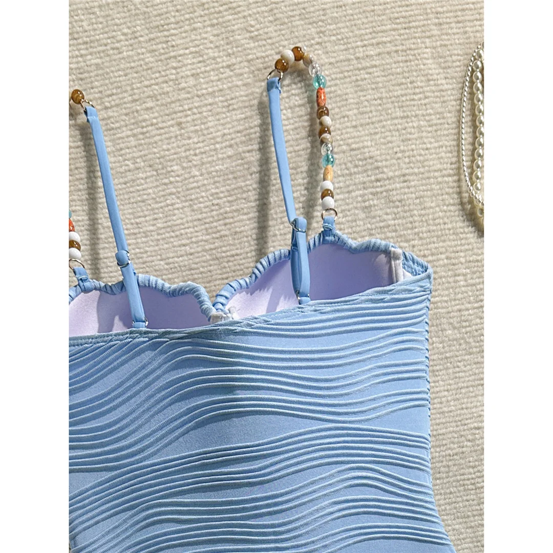 Gefalteter, farbenfroher Badeanzug mit Bügeln und Perlen für Damen, einteiliger Badeanzug, Monokini mit hohem Beinausschnitt, Badebekleidung, Badeanzug, Modell V8301. – Detail 22