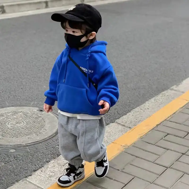 

2025 New Baby 1-3 Years Old Boys' Korean-Style Fleece-Lined Thickened Hooded Hoodie - Autumn Winter Infant Top