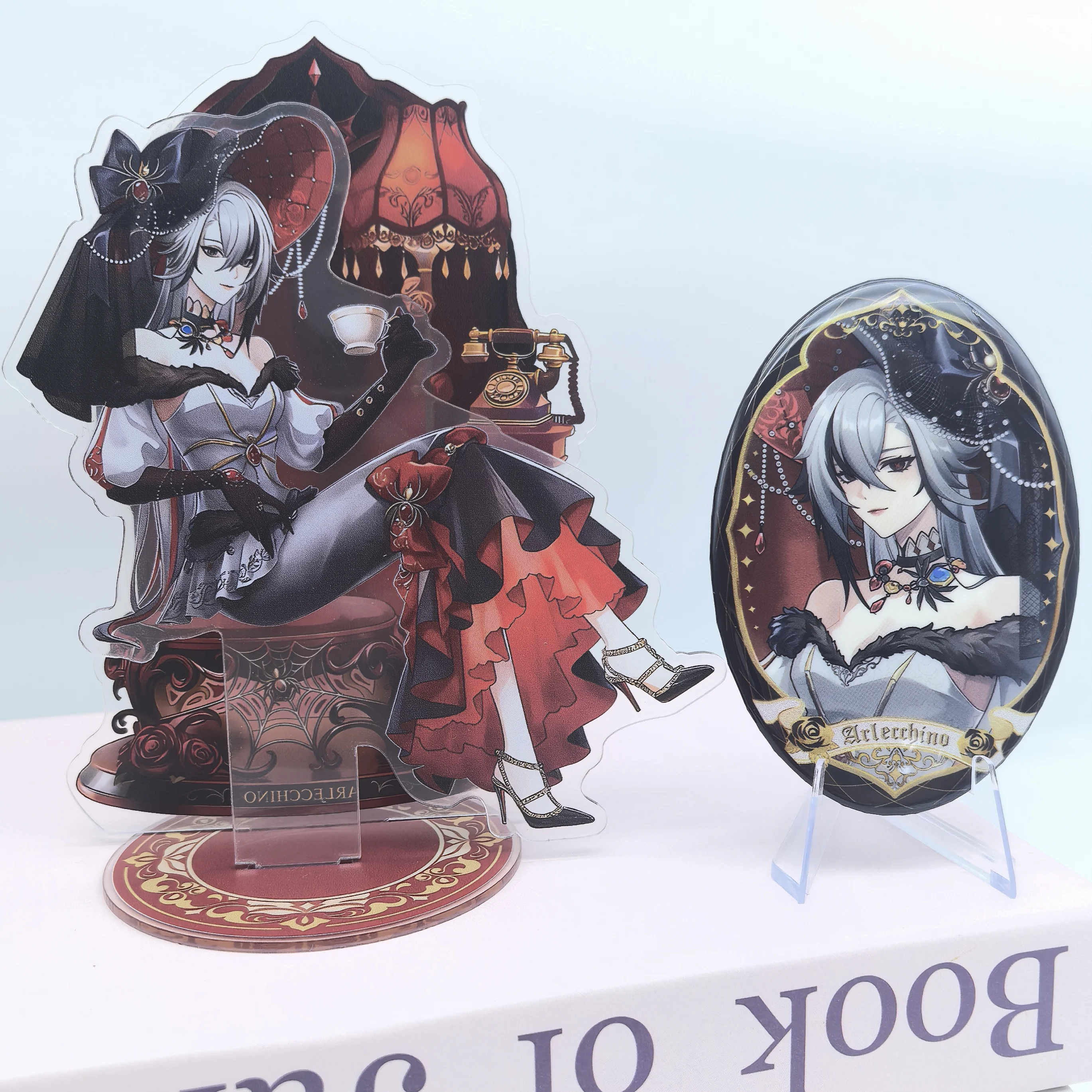 1pc Arlecchino Genshin Impact Column Exquisite Acrylic Party Columbina Sandrone Stand Badges Desk Ornament Brooch Pin Gift Reel