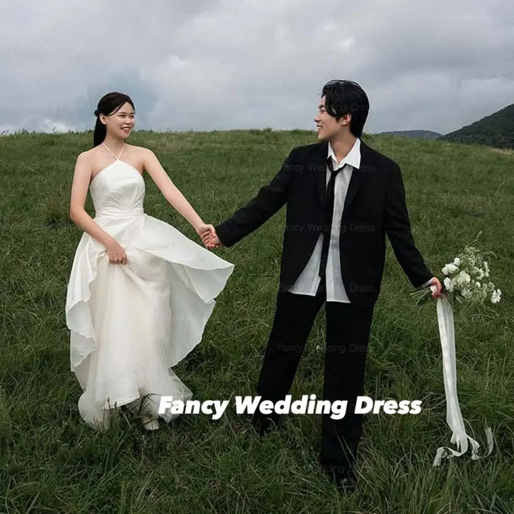 

Fancy Simple Halter Wedding Dress Korea Photography Organza Sleeveless Evening Dresses Floor Length Back Corset Customized