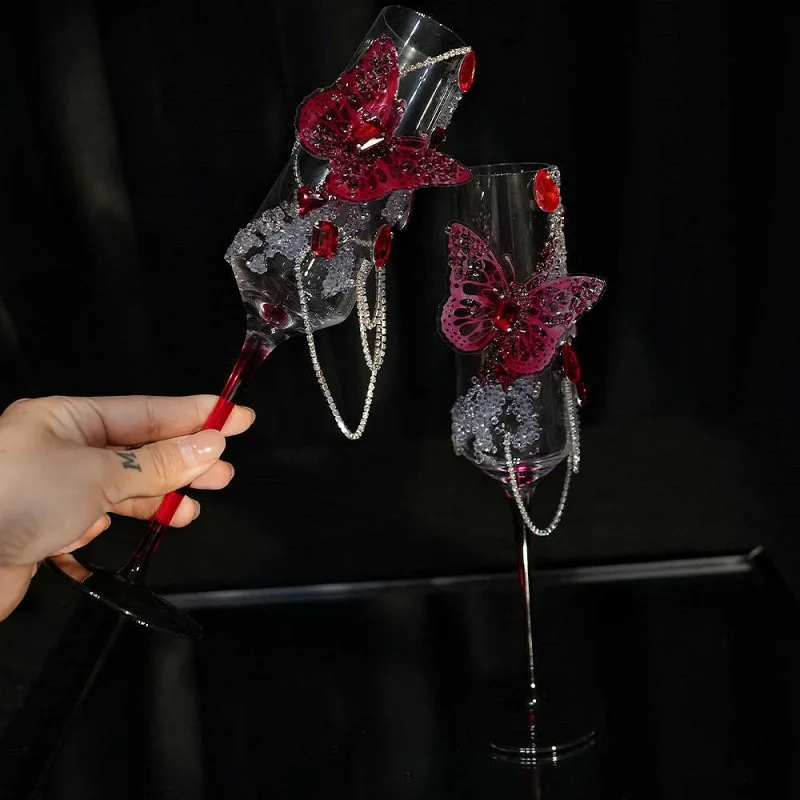 

Высококачественная свадебная чашка для тостов с бантом, пара креативных нишевых бокалов для шампанского, бокалов для красного вина, свадебных подарков