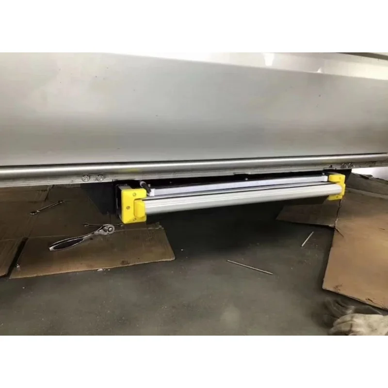

High Quality Hot Selling Pedal(Middle Door) Sprinter Auto Parts W907 Sprinter Van