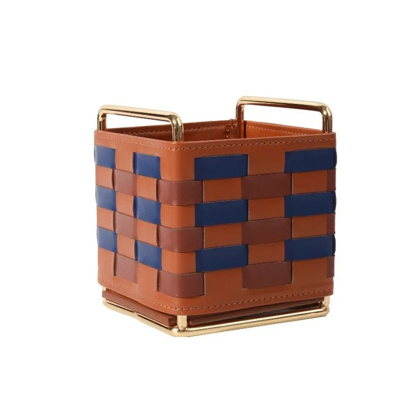 Checkered Leather Storage Box, Household Use, Desktop & Tea Table Organizer for Sundries, Luxurious Decor