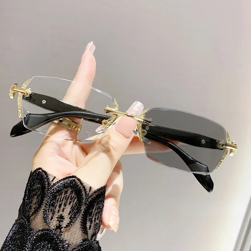 Photochromic Glasses for Women Male Vintage Outdoor Color Changing Anti-UV Sunglasses Finished Presbyopia Eyewear 0 To +4.0