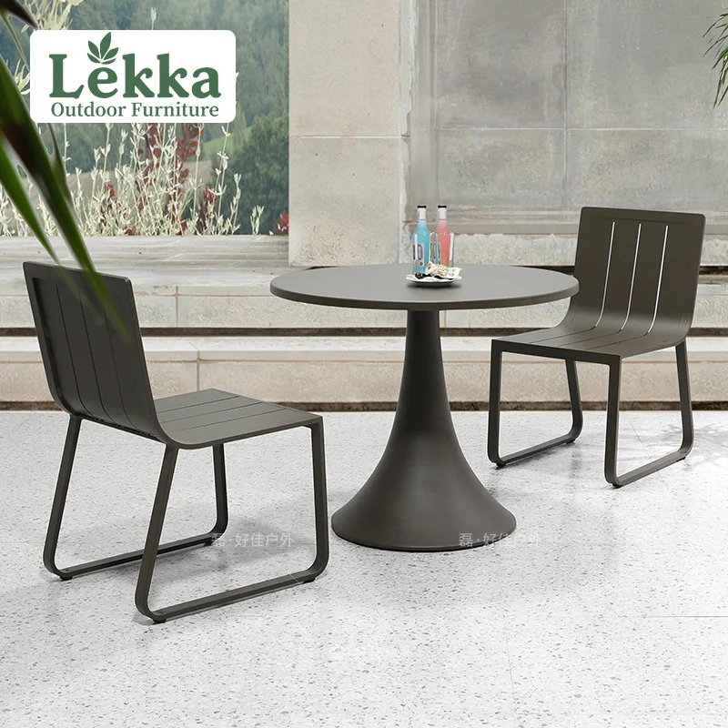 

Уличные столы и стулья по индивидуальному заказу, вилла, терраса, сад, водонепроницаемое кафе, трехсекционный уличный магазин чая с молоком, круглый стол на балконе