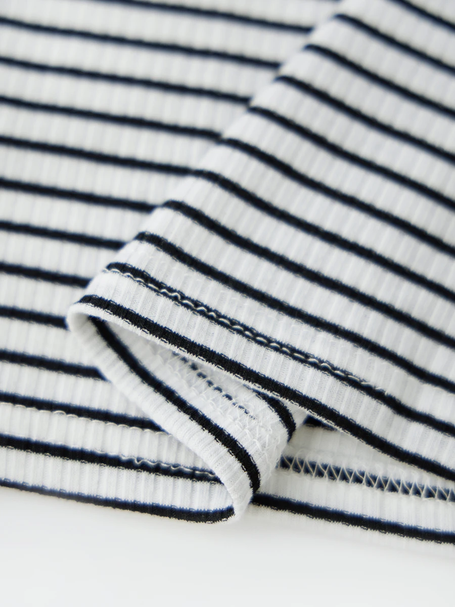 Conjunto de ropa de descanso de verano para mujer, camisetas sin mangas con cuello en V y pantalones cortos de cintura elástica, ropa de dormir de retazos de encaje