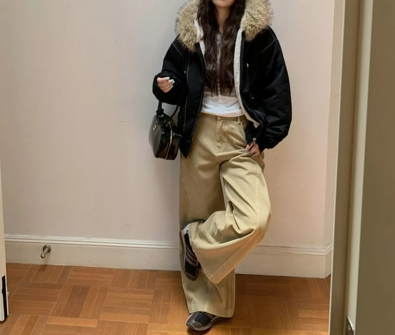 2025 Vintage Fur Collar Jacket Women's Winter Thick Hooded Design Sense Short Cotton Jacket
