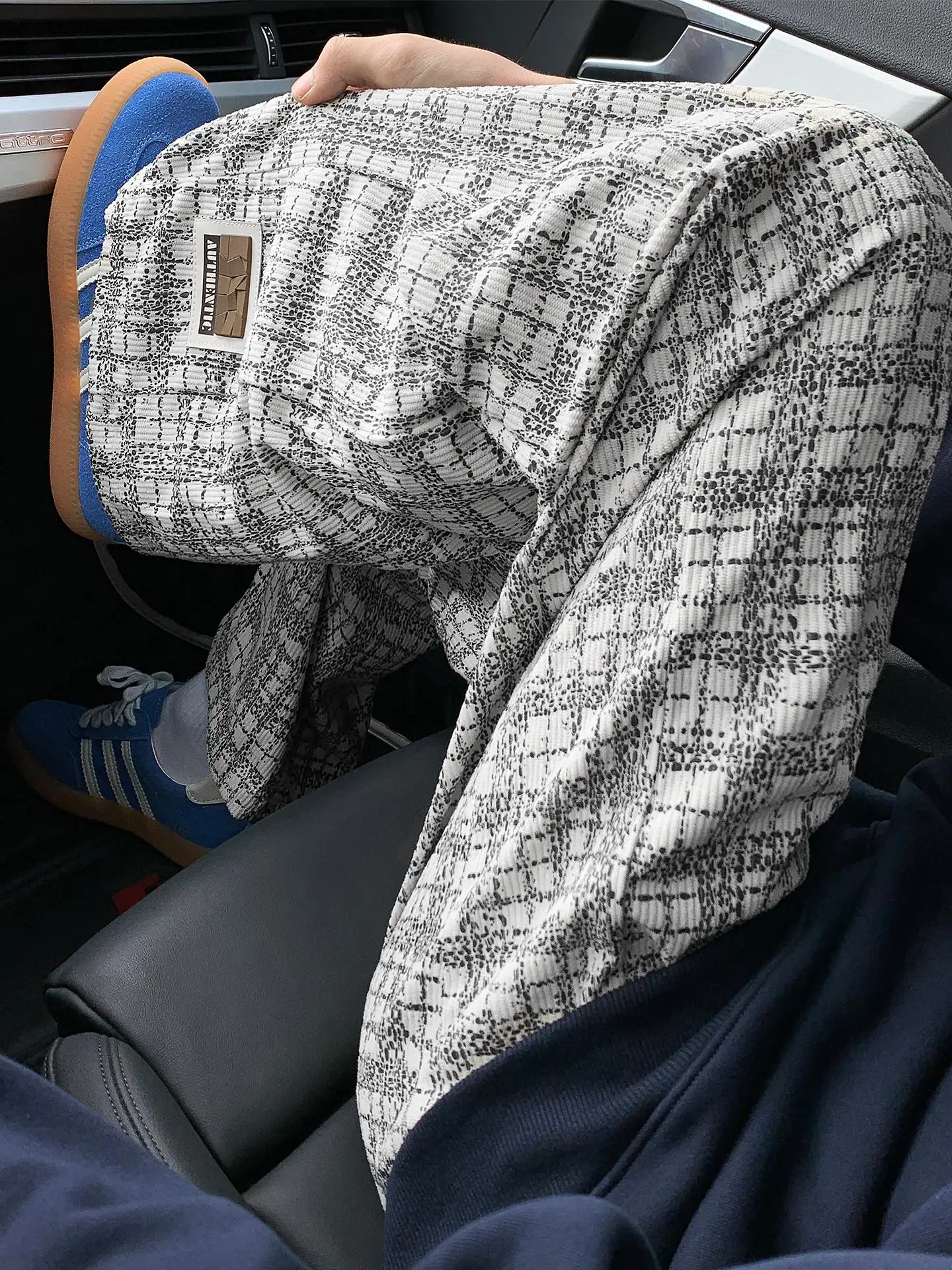 

Мужские вельветовые брюки в американском ретро-стиле, свободные, прямые, удлиненные, осенне-зимние, повседневные, с эффектом драпировки