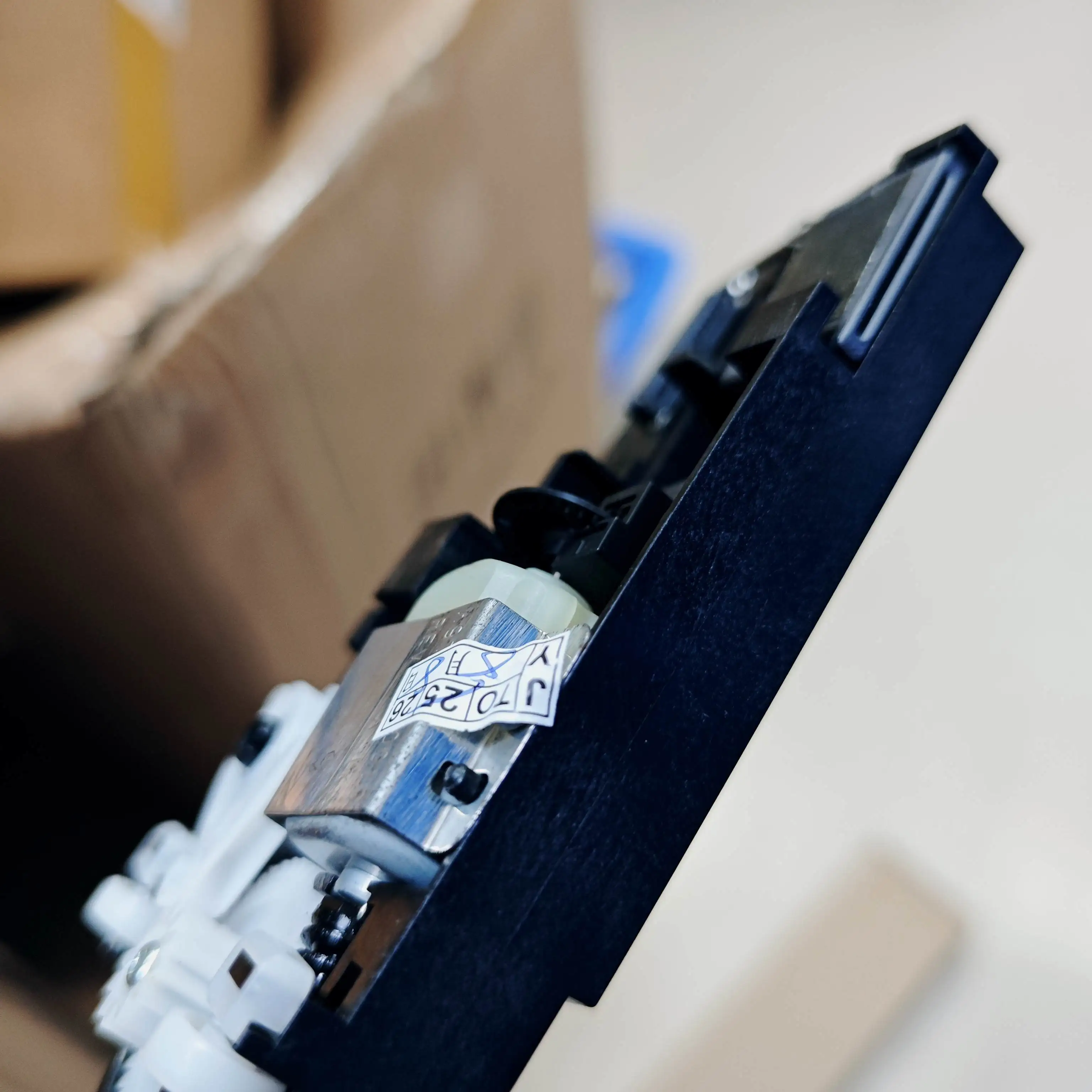 Contact Image Senso… - image