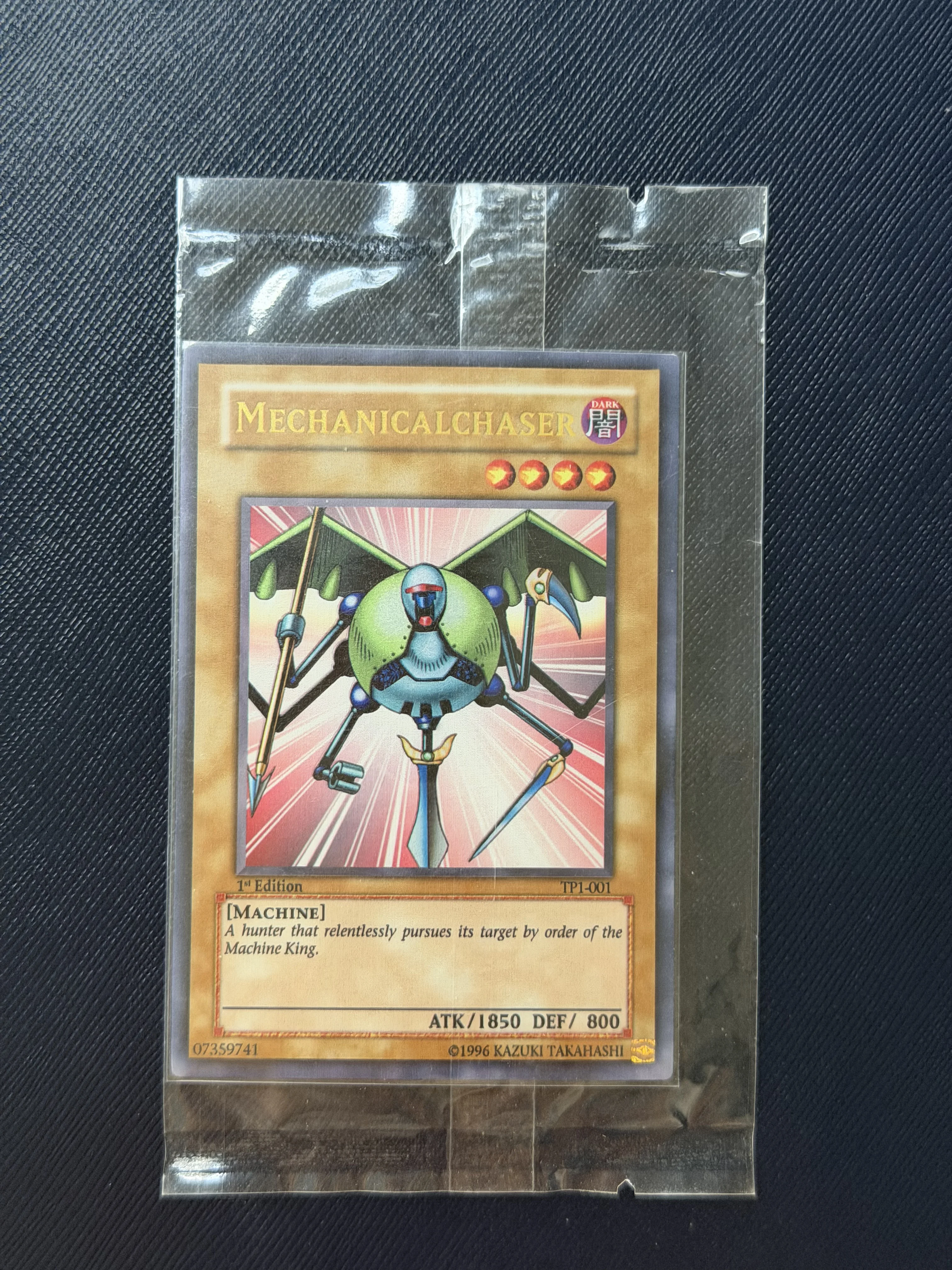 

Yu-Gi-Oh! DIY Custom Card Mechanicalchaser TP1-001 1st Edition Holographic Collectible Gift for Anime Fans Kids TCG Players