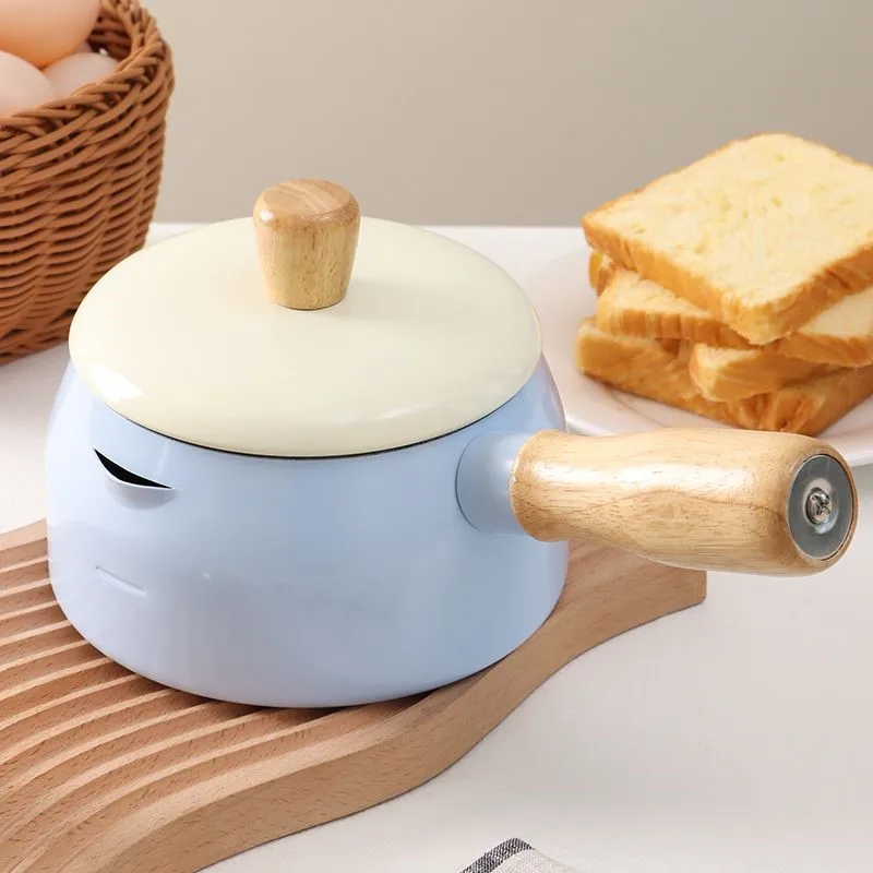 Japanese Style Milk Pot 14cm Non Stick Single Handle Gas Stove Electric Stove Iron Soup Pot Instant Noodle Food Cooking PotZF653