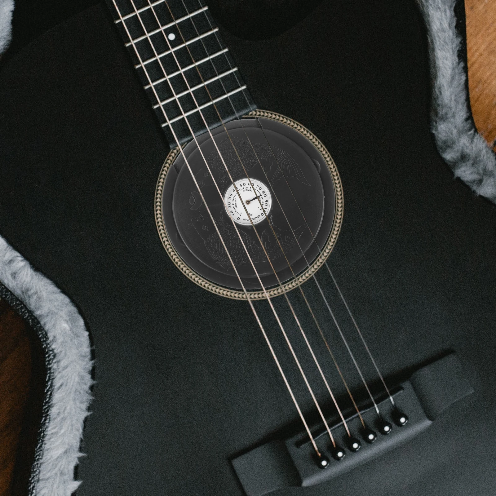 

Acoustic Guitar Humidifier Hygrometer Indoor Humidity Sound Hole Accessory for Men Guitar Care Kit Accessories