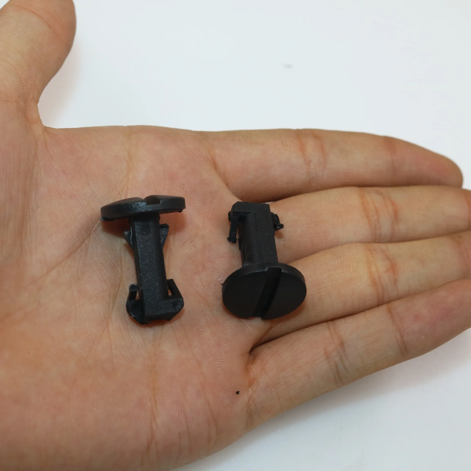 10/20pcs Car Front Rear Bumper Engine Guard Bolt Clips Clamps  For Land Rover Range Rover Sport Plastic Fasteners