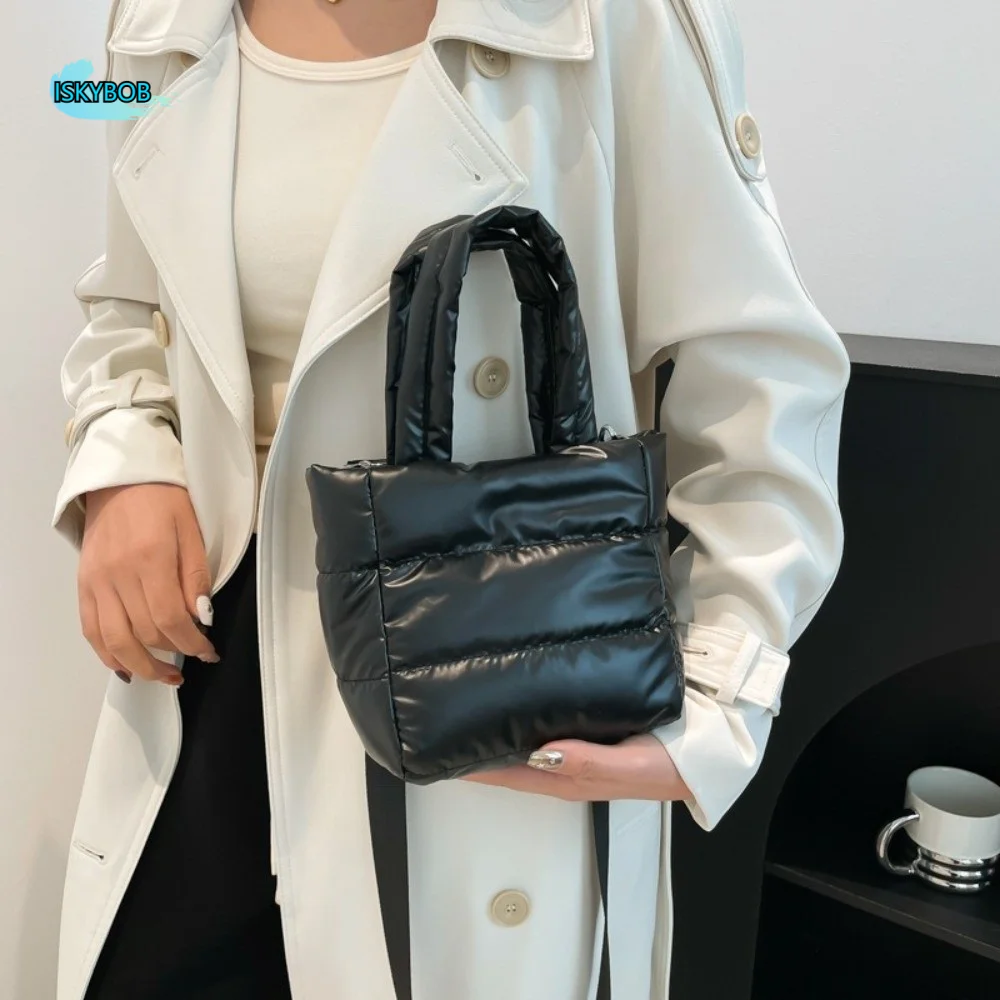 

Fashion Lightweight Puffy Handbag Large Capacity Padded Puffer Crossbody Bag Adjustable Strap Waterproof Tote Bag Female
