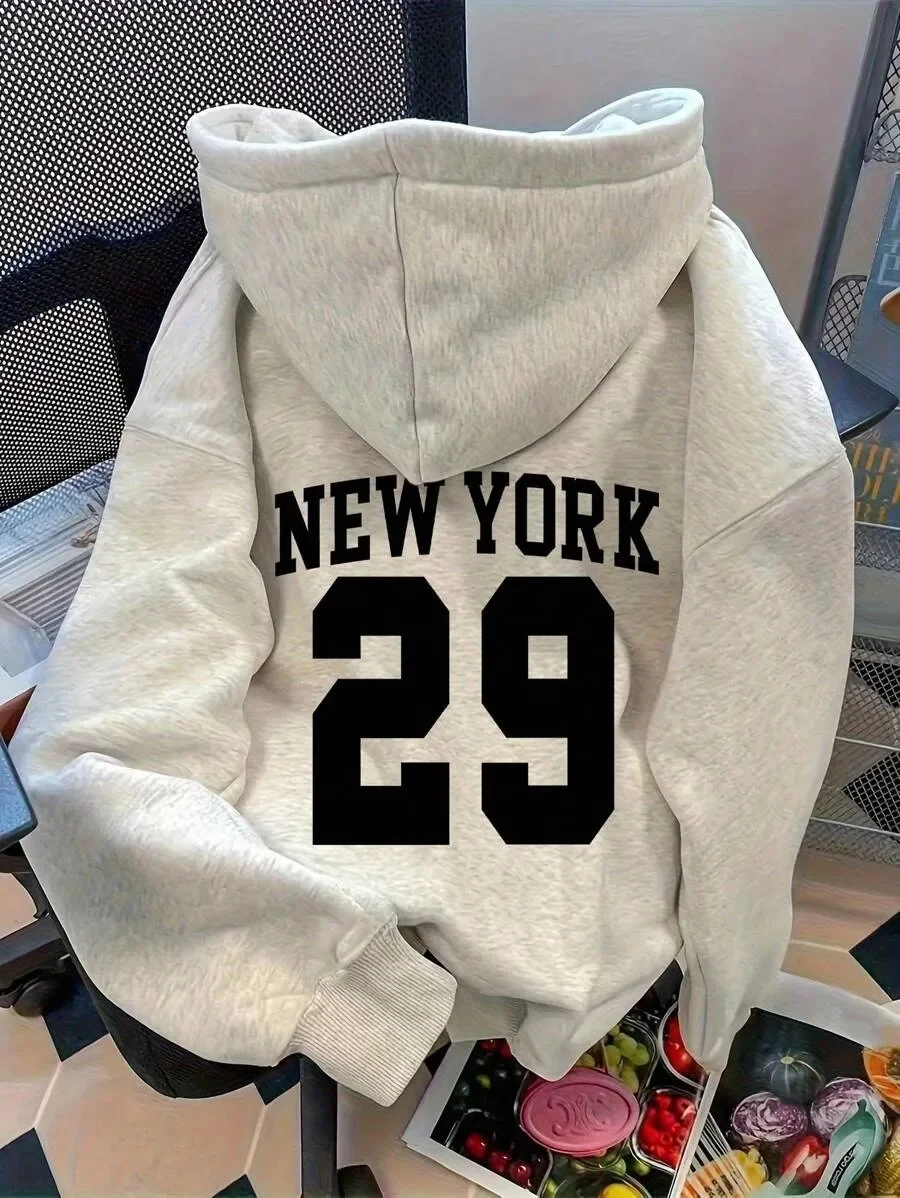 

Хлопковая толстовка с рисунком New York 29 в осенне-зимнем стиле идеально подходит для тех, кто любит город Нью-Йорка и хочет оставаться
