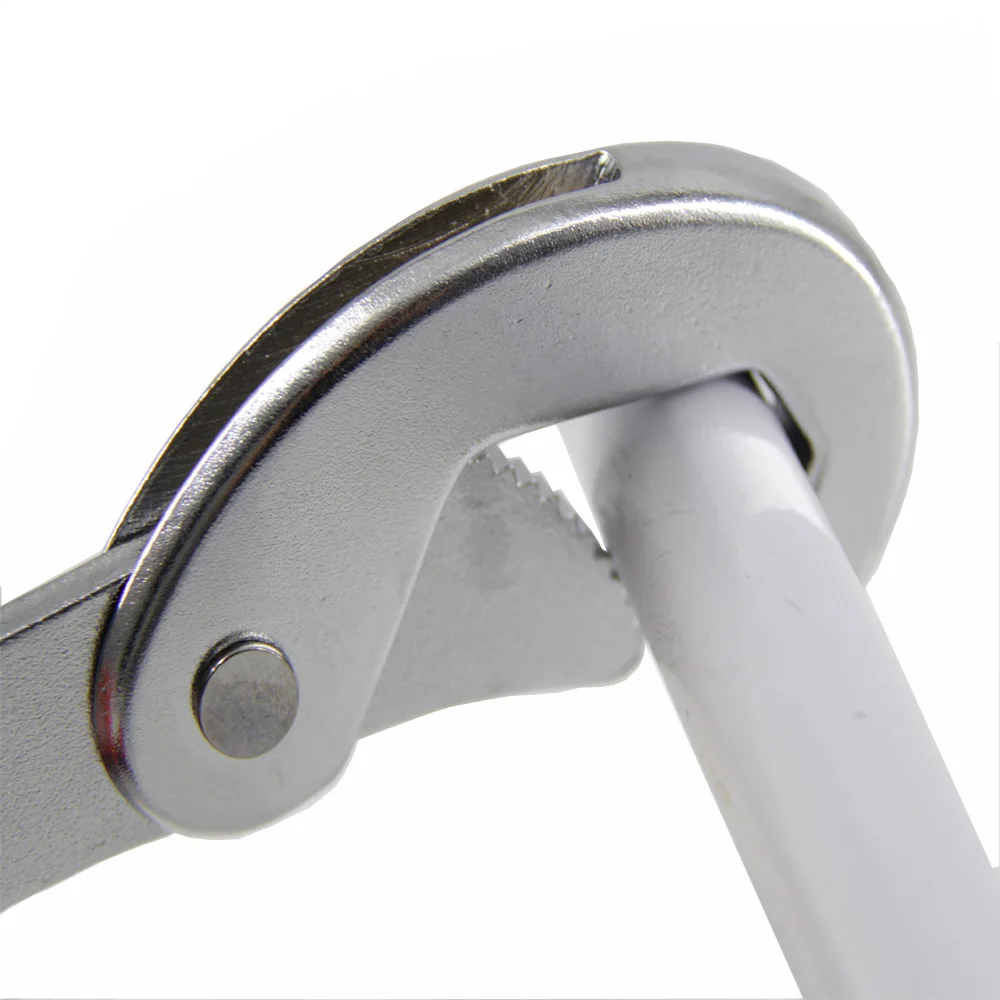 2 Pcs Multi Fonction Clé Universelle Rapide Snap Souple Poignée Ménage Plomberie Tuyau Utilisant Clé À Molette Ensemble