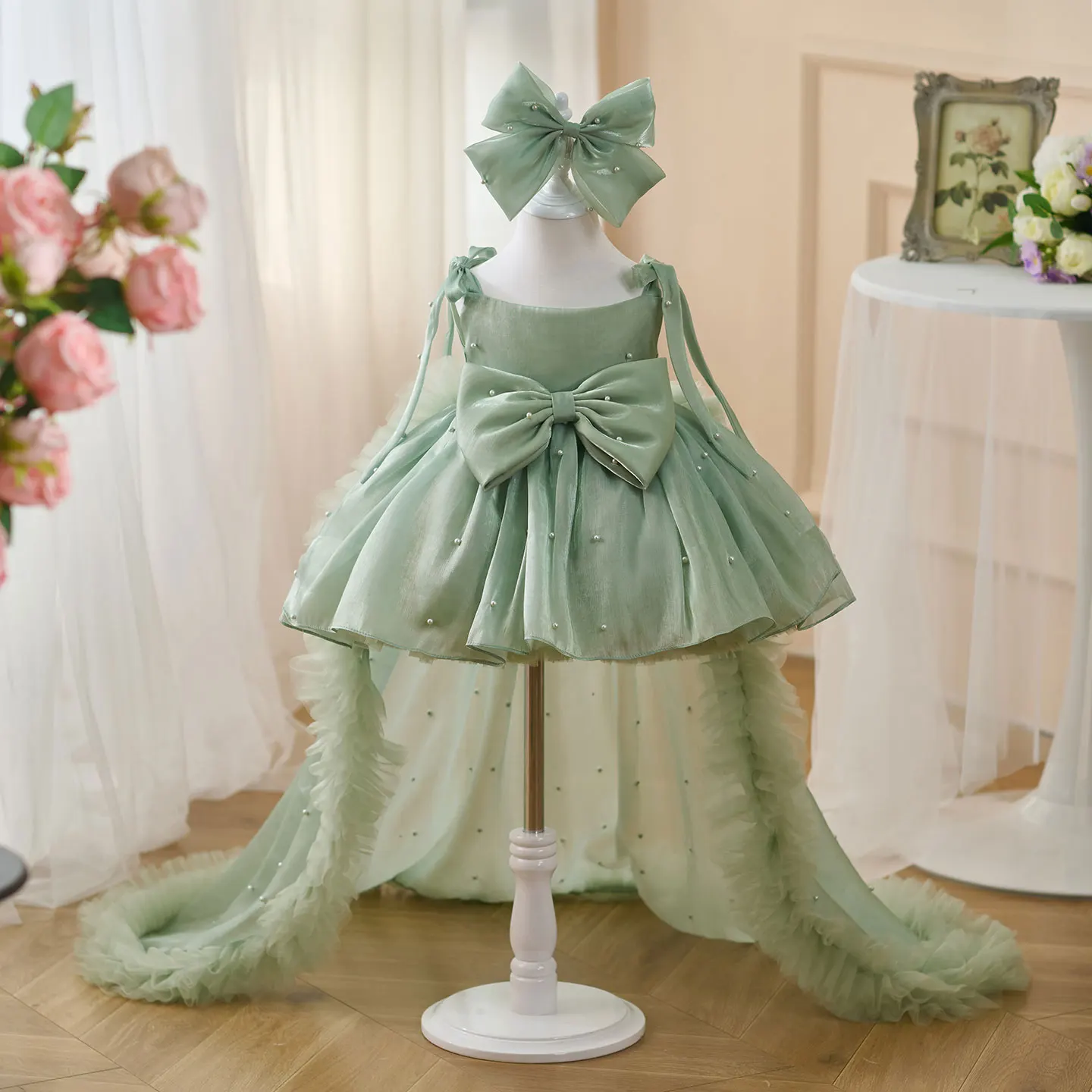 Customized Sage Green Flower Girl Dress For Wedding Baby Layered Pearls Tulle Sequins With Bow Kids Birthday Party Infant Gown
