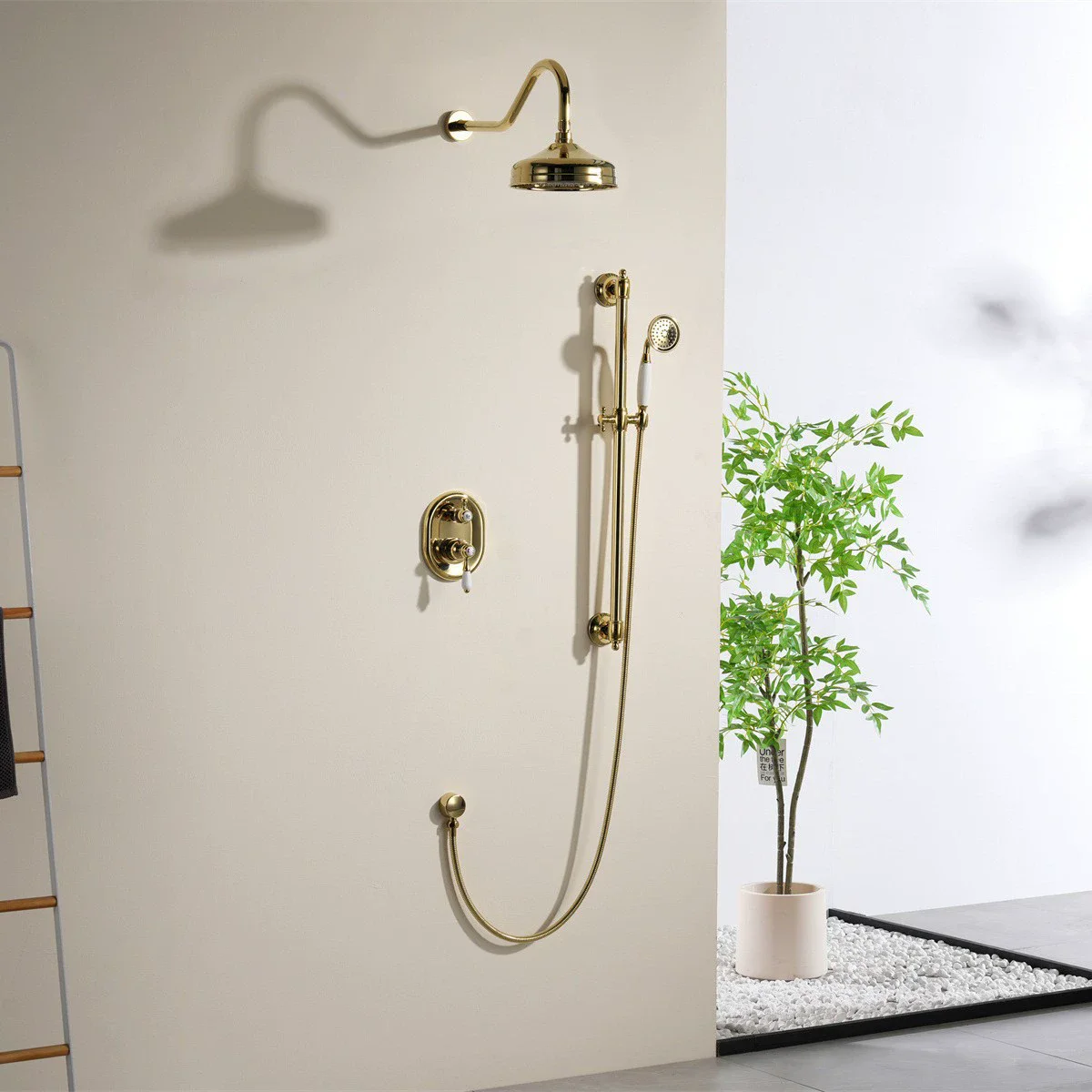 

Bathroom Shower Faucet Set In-wall Classical Brass Shower Faucet Set Gold /Chrome Finished Europe Style