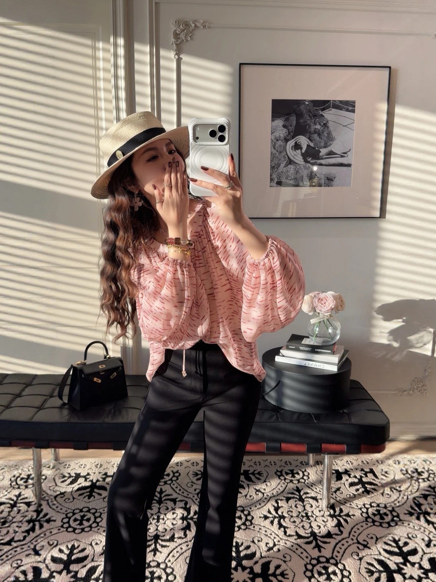 

PINZIKO Premium Large Rabbit V-ne Floral Print Chiffon Top Versatile Faionable Women's irt French Sle Loose Fit Long ...