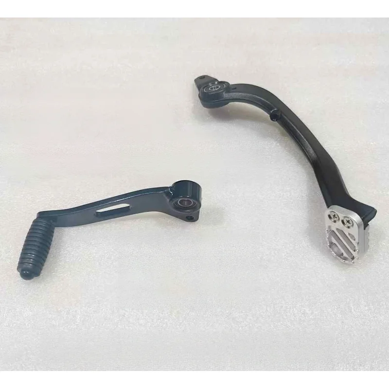 Motorcycle Rear Brake Pedal Foot Brake Lever Gear Shift Change Lever For QJMOTOR SRT600SX QJ600‑7F