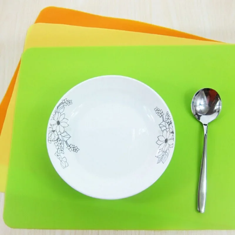 40x30cm Food Grade Anti Slip and Heat-insulating Silicone Kneading Mat, Meal Mat, Children's Teaching Biodegradable Table Mat