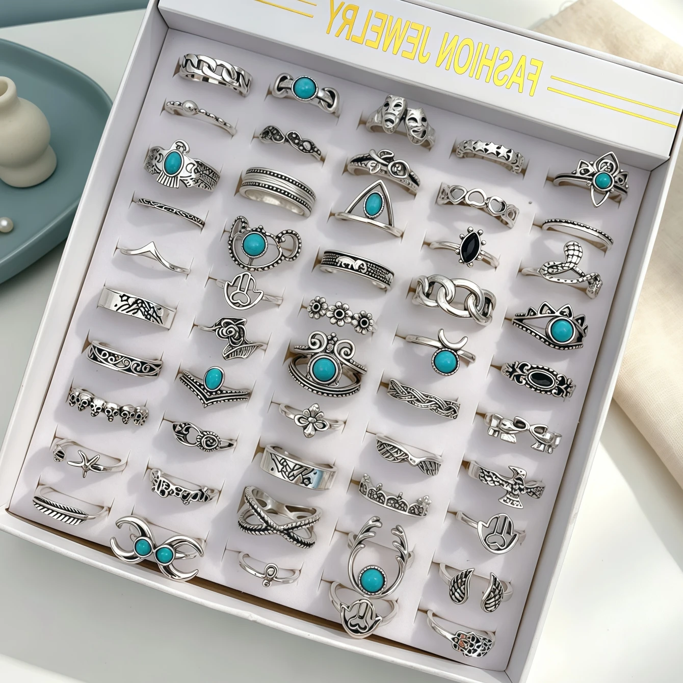 8/15/25/45/60Pieces Retro Bohemian Turquoise Rings Set For Women Mix Style Fashion Vintage Jewelry Prefect For Daily Wear Party