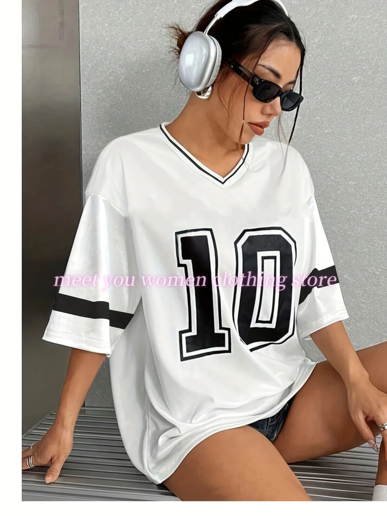 

Women white Number 10 Print Woman T Shirt Girl Oversize Daily Top Female Creativity Streettshirt V-Neck T-Shirt Casual Clothes