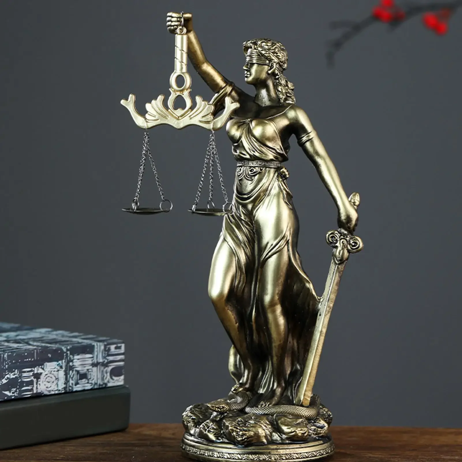 Lady Justice Statue Resin Figurine Ornament Scale of Justice Sculpture for Office Home Study Living Room Bedroom Bedside